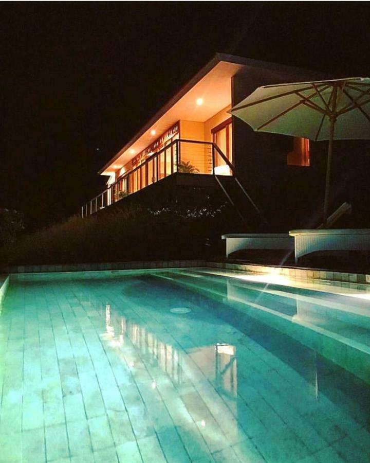 Villa Atas Pelangi Kuta  Eksteriør billede